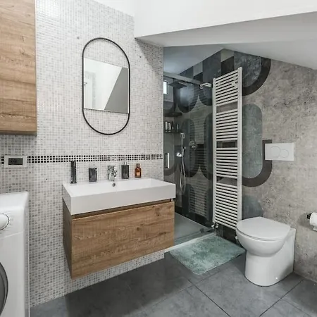 Con Giardino In Piena Citta Lejlighed *