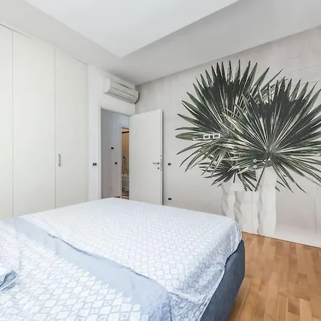 Con Giardino In Piena Citta