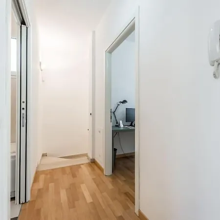 Con Giardino In Piena Citta Lejlighed *